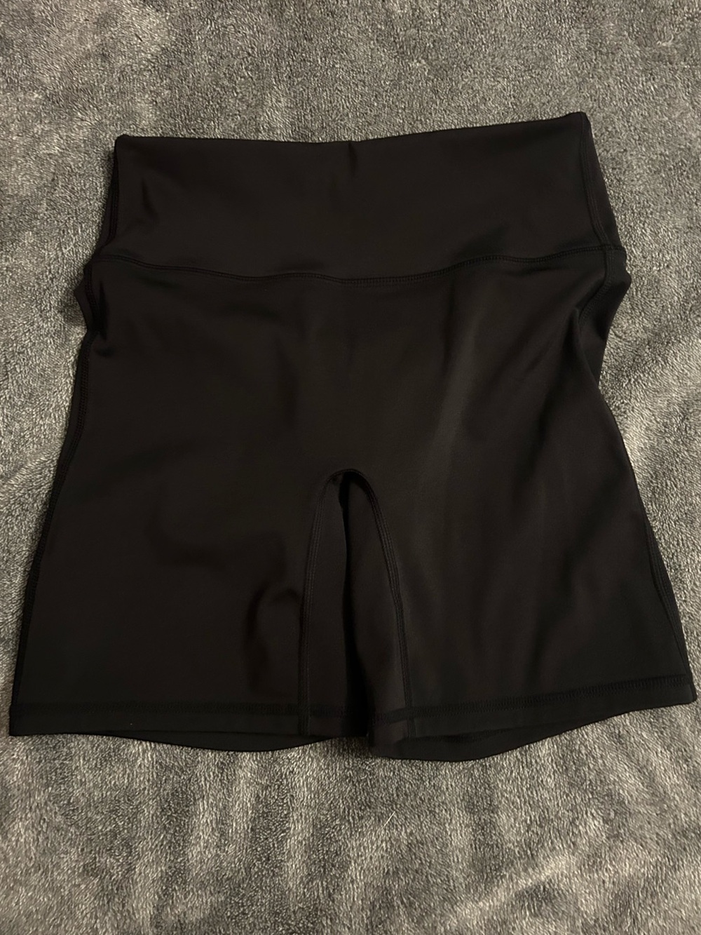 Black Fabletics shorts #activewear #athletic
